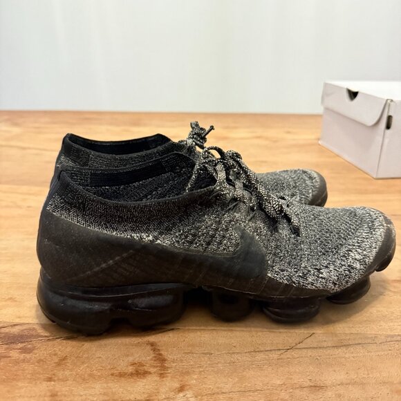 Nike Air Vapormax Flyknit Oreo 2.0 - Size 9 - Black - Picture 8 of 10